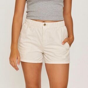Old Navy Everyday Shorts – Set of 2 – Women’s Medium – Pre‑Owned